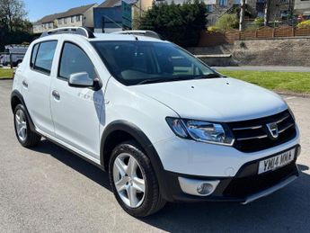 Dacia Sandero Stepway 0.9 TCe Laureate Euro 5 5dr
