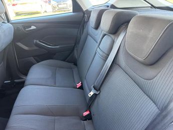 Ford Focus 1.6 Titanium Euro 5 5dr