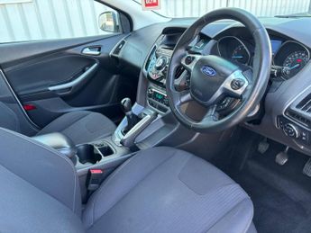 Ford Focus 1.6 Titanium Euro 5 5dr