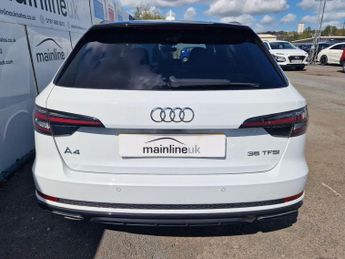 Audi A4 Avant 2.0 TFSI 35 Black Edition Estate 5dr Petrol S Tronic Euro 6 (s/s