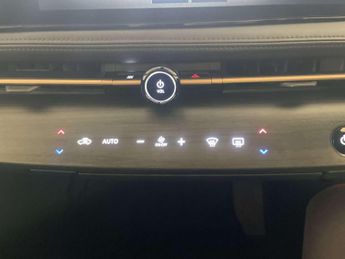 Nissan ARIYA 63kWh Advance SUV 5dr Electric Auto 7.4kW Charger (217 ps)