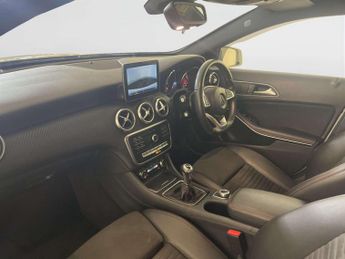 Mercedes-Benz A Class 1.6 A180 AMG Line Hatchback 5dr Petrol Manual Euro 6 (s/s) (122 