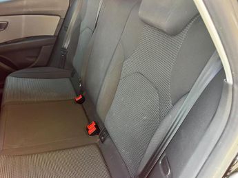 SEAT Leon 1.6 TDI SE Dynamic Hatchback 5dr Diesel DSG Euro 6 (s/s) (115 ps