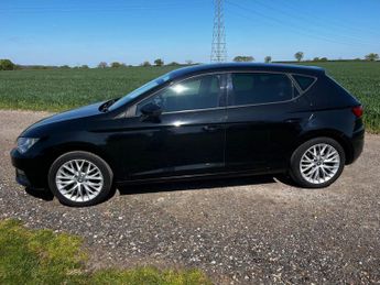 SEAT Leon 1.6 TDI SE Dynamic Hatchback 5dr Diesel DSG Euro 6 (s/s) (115 ps