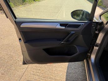 Volkswagen Golf SV 1.4 TSI BlueMotion Tech SE DSG Euro 6 (s/s) 5dr