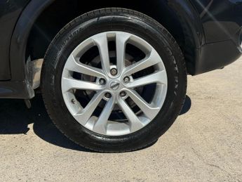 Nissan Juke 1.2 DIG-T Acenta Premium Manual 6Spd Euro 5 (s/s) 5dr