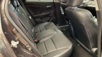 Honda Civic 1.8 i-VTEC SR Tourer Auto Euro 6 5dr