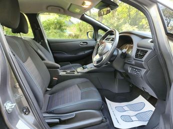 Nissan Leaf 40kWh Acenta Auto 5dr