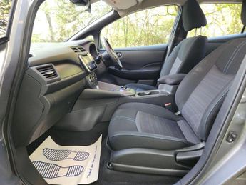 Nissan Leaf 40kWh Acenta Auto 5dr