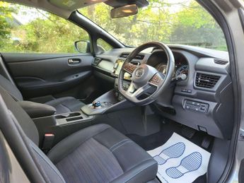Nissan Leaf 40kWh Acenta Auto 5dr