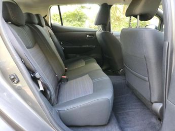 Nissan Leaf 40kWh Acenta Auto 5dr