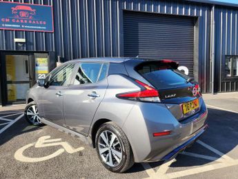 Nissan Leaf 40kWh Acenta Auto 5dr