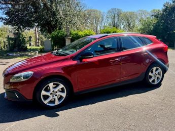 Volvo V40 Cross Country 2.0 D2 Lux Auto Euro 6 (s/s) 5dr