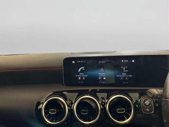 Mercedes-Benz A Class 1.3 A200 AMG Line (Executive) Hatchback 5dr Petrol 7G-DCT Euro 6