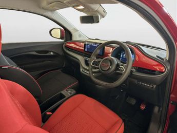 Fiat 500e 42kWh RED Hatchback 3dr Electric Auto (118 ps)
