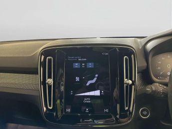 Volvo XC40 1.5 T3 R-Design SUV 5dr Petrol Manual Euro 6 (s/s) (163 ps)