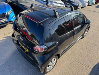 Toyota AYGO 1.0 VVT-i Move MultiMode Euro 5 5dr