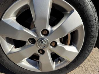 Toyota AYGO 1.0 VVT-i Move MultiMode Euro 5 5dr