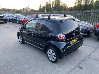 Toyota AYGO 1.0 VVT-i Move MultiMode Euro 5 5dr