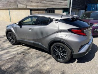 Toyota C-HR 2.0 VVT-h Excel SUV 5dr Petrol Hybrid CVT Euro 6 (s/s) (184 ps)