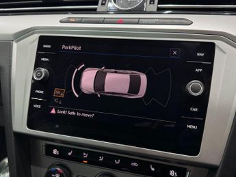 Volkswagen Passat 1.6 TDI SE Business DSG Euro 6 (s/s) 4dr