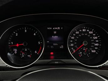 Volkswagen Passat 1.6 TDI SE Business DSG Euro 6 (s/s) 4dr
