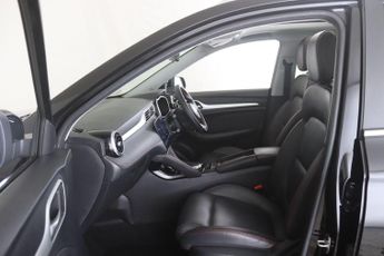 MG MG ZS 72.6kWh Trophy Connect Long Range Auto 5dr