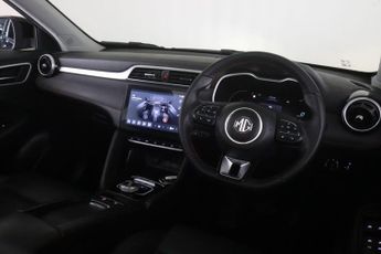 MG MG ZS 72.6kWh Trophy Connect Long Range Auto 5dr