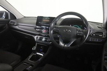 Hyundai i30 1.0 T-GDi MHEV Premium Euro 6 (s/s) 5dr