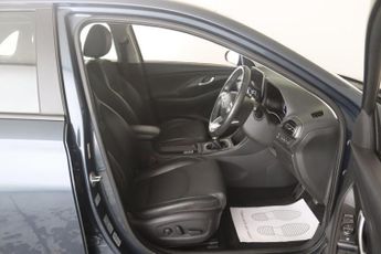 Hyundai i30 1.0 T-GDi MHEV Premium Euro 6 (s/s) 5dr
