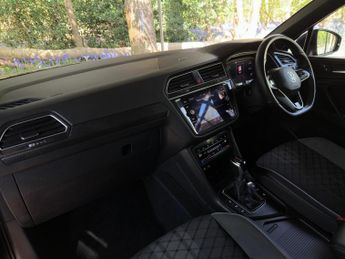 Volkswagen Tiguan 1.5 TSI R-Line DSG Euro 6 (s/s) 5dr