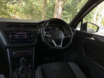 Volkswagen Tiguan 1.5 TSI R-Line DSG Euro 6 (s/s) 5dr