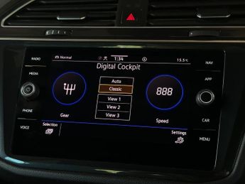 Volkswagen Tiguan 1.5 TSI R-Line DSG Euro 6 (s/s) 5dr
