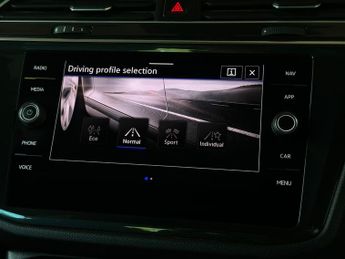 Volkswagen Tiguan 1.5 TSI R-Line DSG Euro 6 (s/s) 5dr