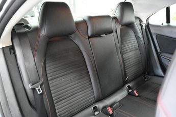 MERCEDES-BENZ CLA 1.6 CLA200 AMG Line Edition Coupe 4dr Petrol 7G-DCT Euro 6 (s/s)