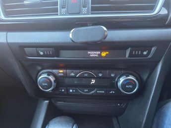 Mazda Mazda3 2.0 SKYACTIV-G SE-L Nav Auto Euro 5 (s/s) 5dr