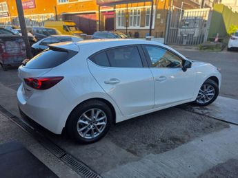 Mazda Mazda3 2.0 SKYACTIV-G SE-L Nav Auto Euro 5 (s/s) 5dr