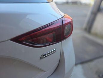 Mazda Mazda3 2.0 SKYACTIV-G SE-L Nav Auto Euro 5 (s/s) 5dr