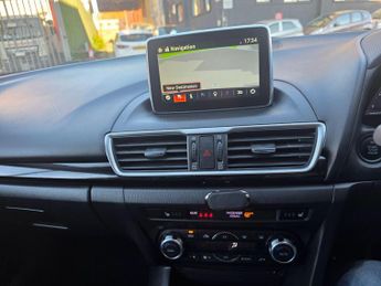 Mazda Mazda3 2.0 SKYACTIV-G SE-L Nav Auto Euro 5 (s/s) 5dr