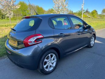Peugeot 208 1.4 HDi Active Euro 5 5dr