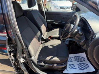 Kia Picanto 1.1 2 5dr