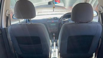 Kia Picanto 1.1 2 5dr