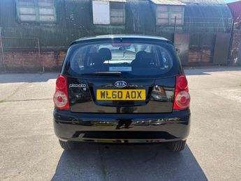 Kia Picanto 1.1 2 5dr