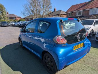 Toyota AYGO 1.0 VVT-i Blue Euro 4 3dr