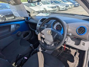 Toyota AYGO 1.0 VVT-i Blue Euro 4 3dr