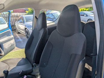 Toyota AYGO 1.0 VVT-i Blue Euro 4 3dr