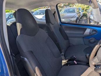 Toyota AYGO 1.0 VVT-i Blue Euro 4 3dr