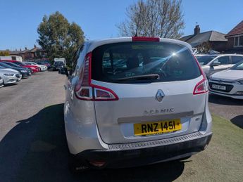 Renault Scenic 1.5 dCi I-Music Euro 5 5dr