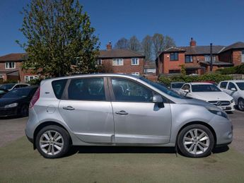 Renault Scenic 1.5 dCi I-Music Euro 5 5dr