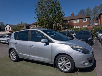 Renault Scenic 1.5 dCi I-Music Euro 5 5dr